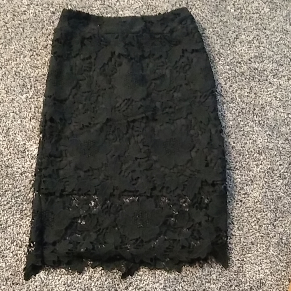 Black high waisted skirt size small